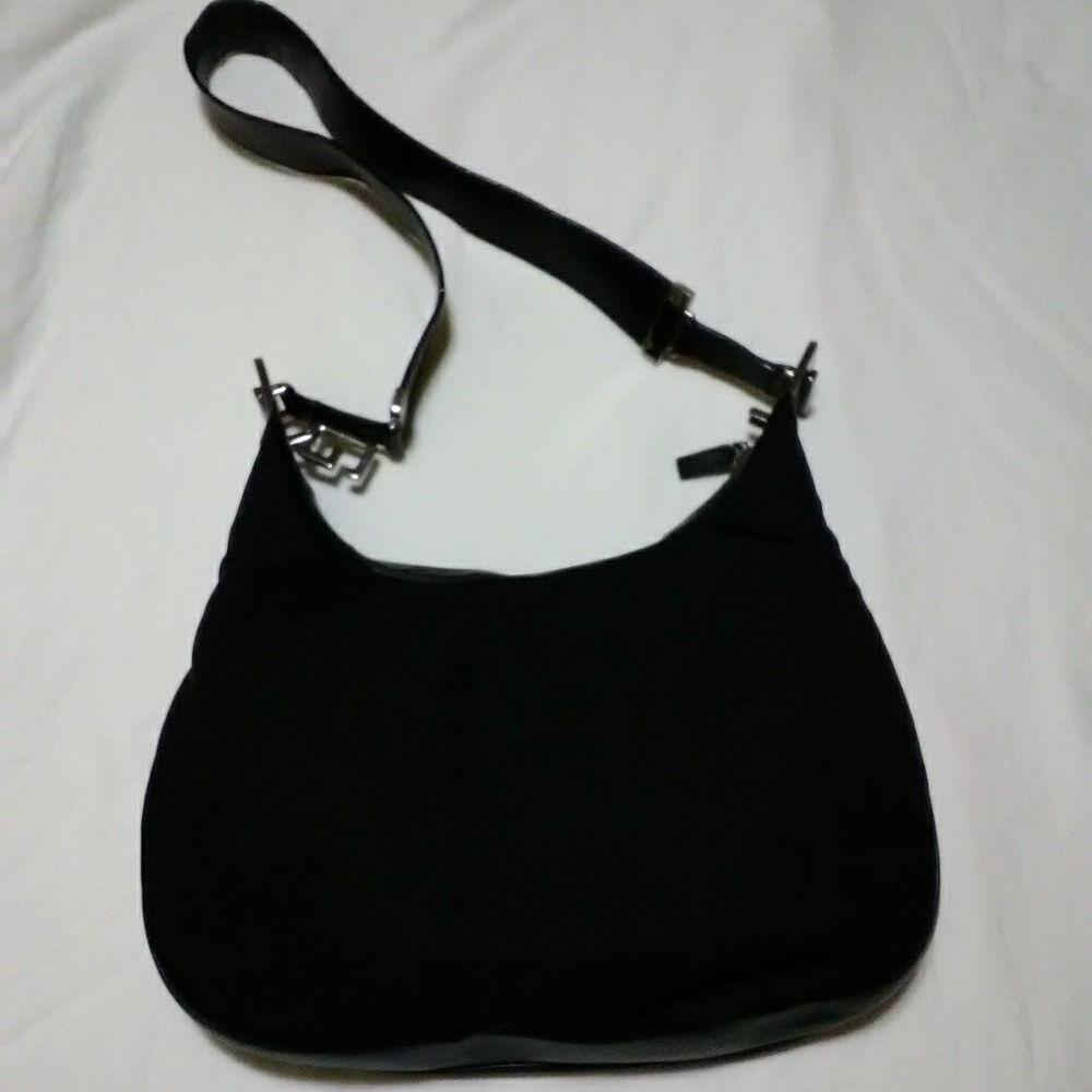 Gucci G Clasp Shoulder Bag